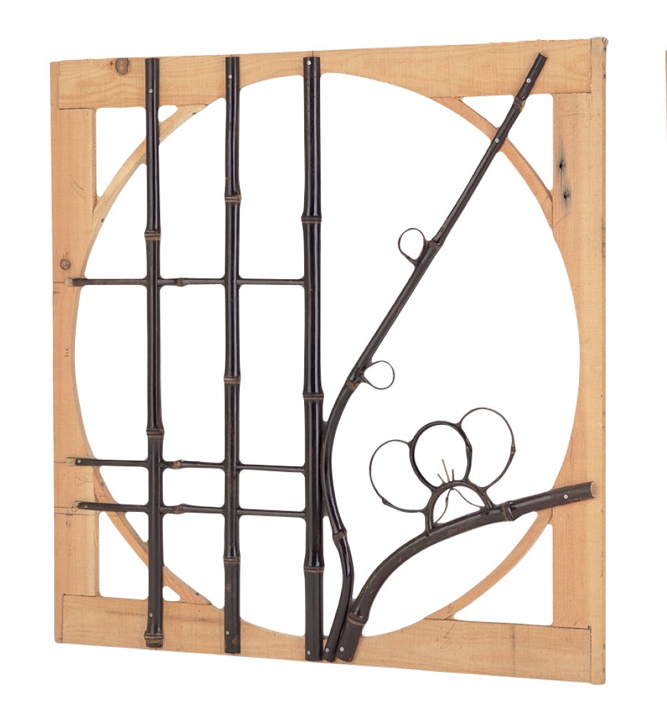 木枠黒竹上丸窓 梅柄(きわくくろちくじょうまるまど(うめがら))