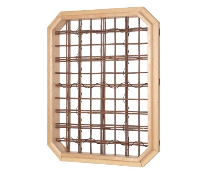 萩下地窓(はぎしたじまど)