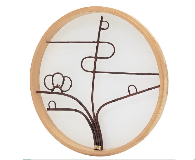 化粧枠染梅柄染煤竹丸窓(けしょうわくうめがらそめすすだけまるまど)