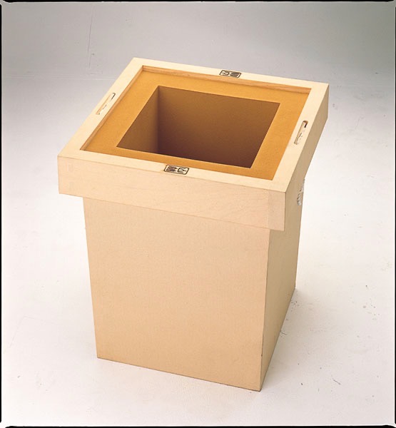 本炉壇(ほんろだん)