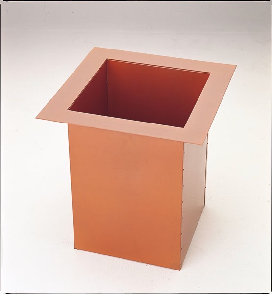 銅炉壇浅型（上）(どうろだん あさがた じょう)