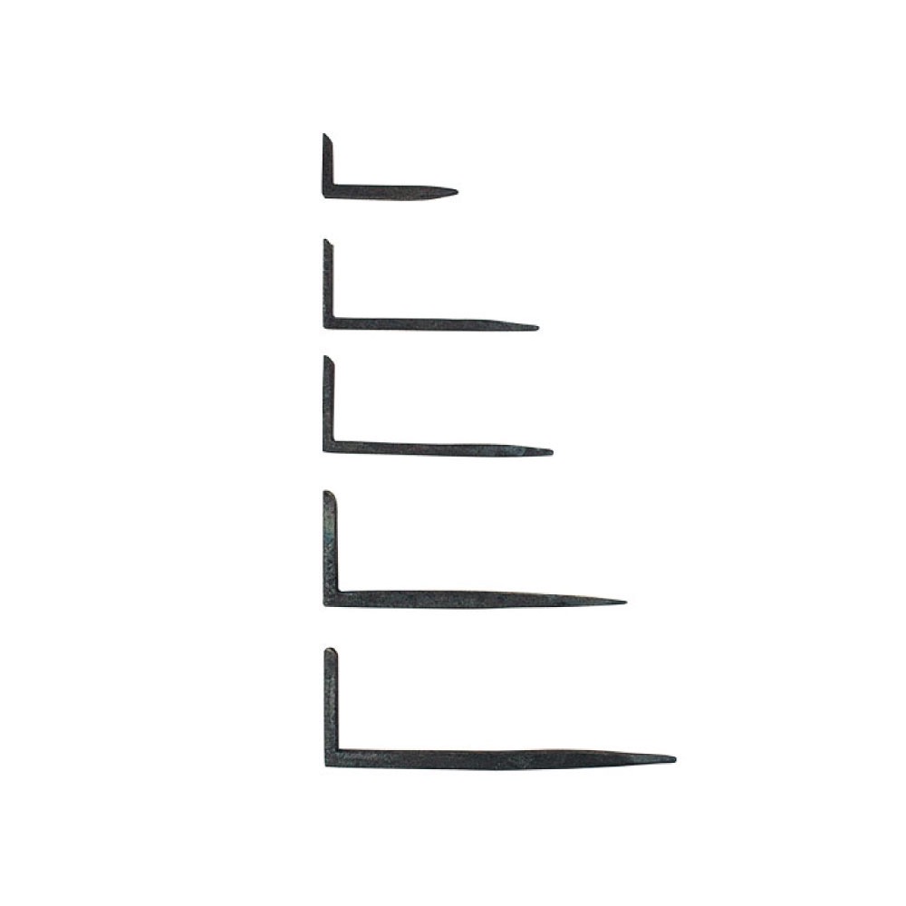 本茶室 折釘(ほんちゃしつ おれくぎ)