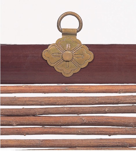 花菱金具(はなびしかなぐ)