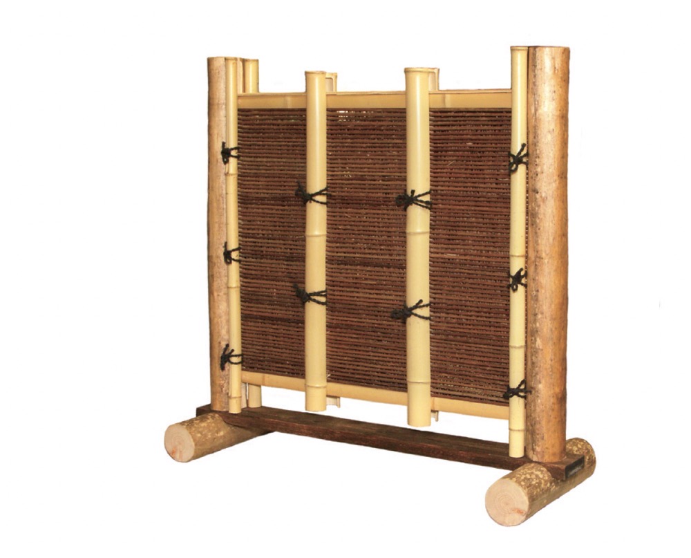 錆丸太萩入衝立(さびまるたはぎいりついたて)