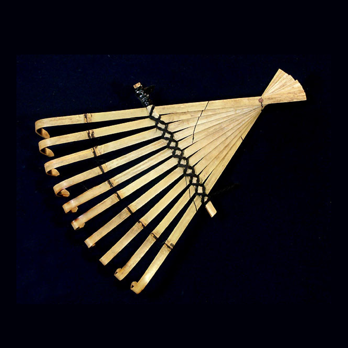 手熊手(てくまで)