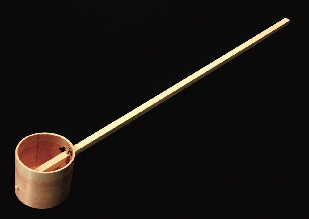 つくばい用の杓(つくばいようのしゃく)