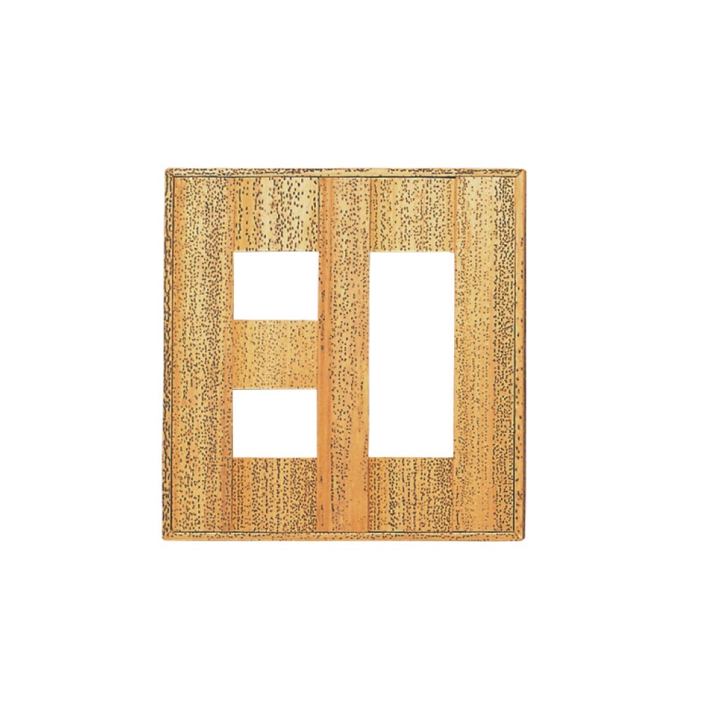 銘竹コンセントカバー(めいちくこんせんとかばー)